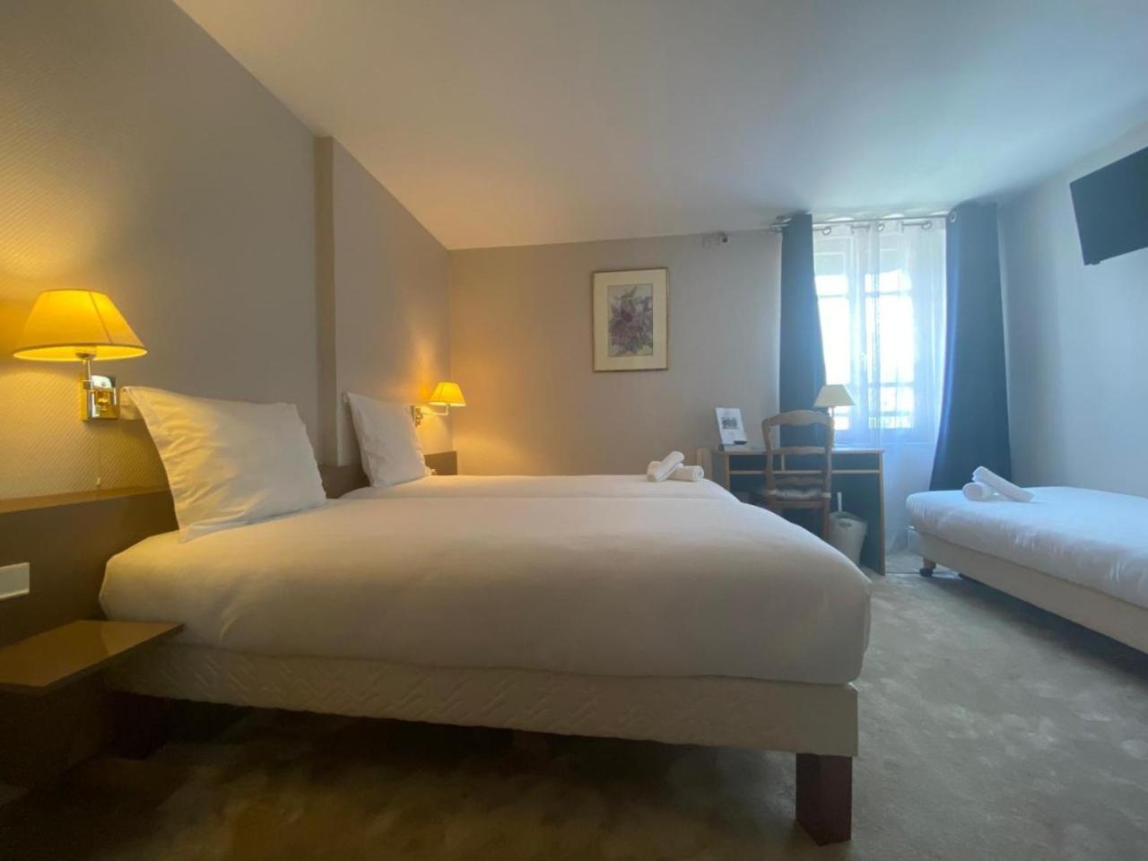 Hotel Paris Vesinet- Logis Hotel Restaurant Le Vésinet Buitenkant foto