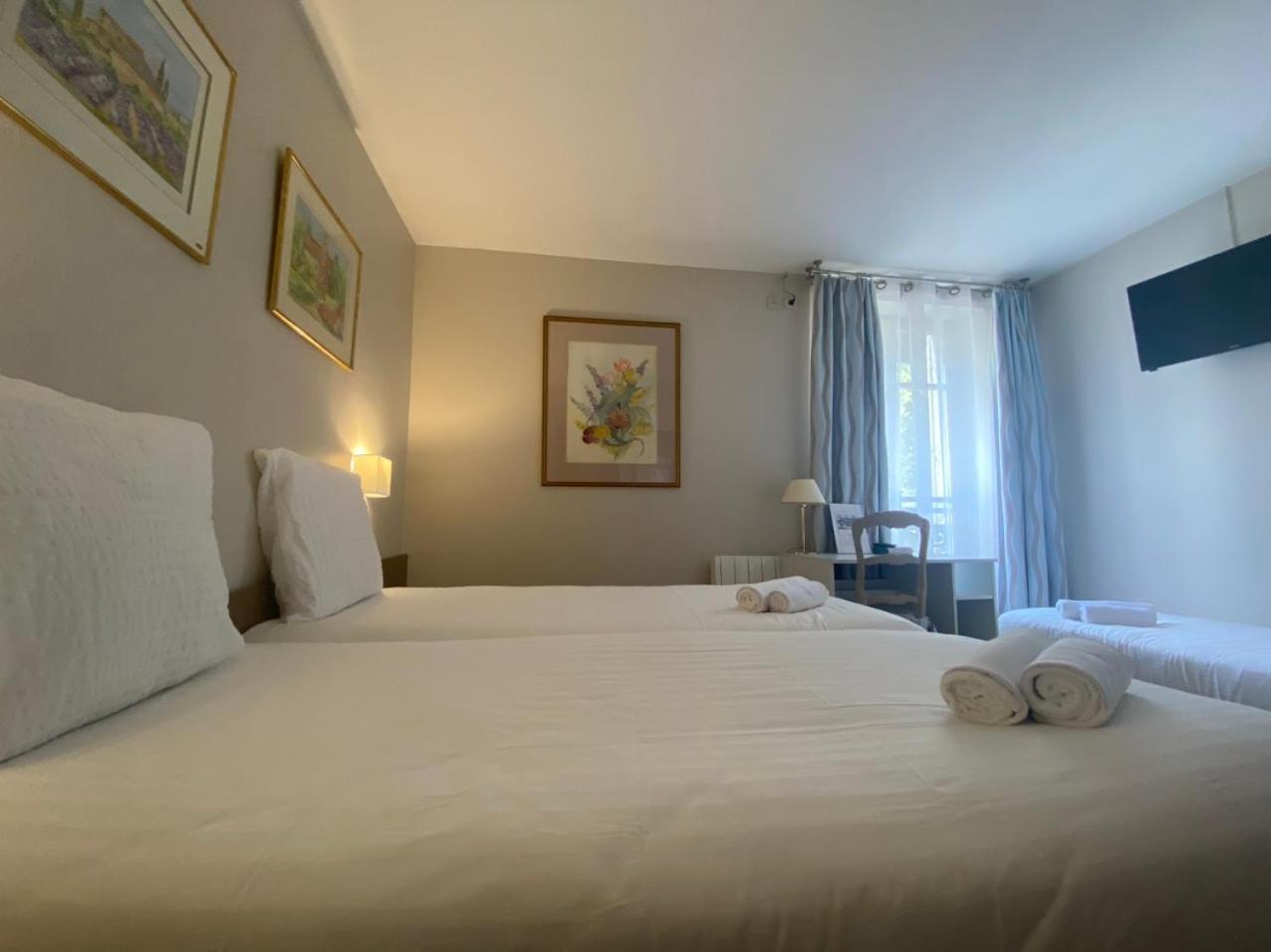 Hotel Paris Vesinet- Logis Hotel Restaurant Le Vésinet Buitenkant foto
